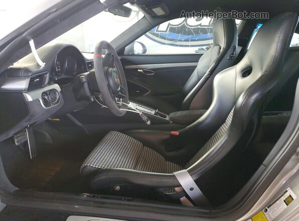 WP0AC2A93JS175918 2018 PORSCHE 911 Silver წინა სალონის ხედი