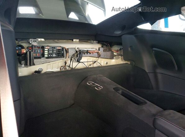 WP0AC2A93JS175918 2018 PORSCHE 911 Silver უკანა სავარძლების ხედი