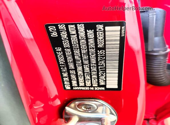 WP0AC2Y17LSA72135 2020 PORSCHE TAYCAN Red Vista del compartimento del motor