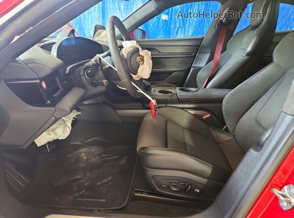 WP0AC2Y17LSA72135 2020 PORSCHE TAYCAN Red Vista interior delantera