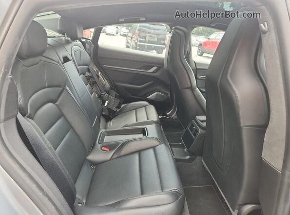 WP0AC2Y18LSA71897 2020 PORSCHE TAYCAN Серебряный Вид задних сидений