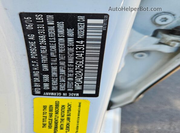 WP0AD2A75GL041314 2016 PORSCHE PANAMERA White Engine compartment view