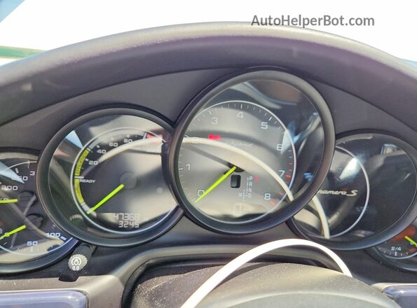 WP0AD2A75GL041314 2016 PORSCHE PANAMERA White Instrument cluster view