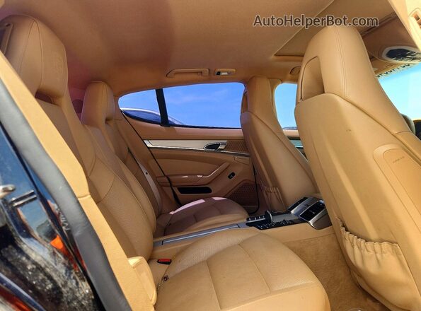 WP0AD2A77GL040522 2016 PORSCHE PANAMERA Black Rear seats view