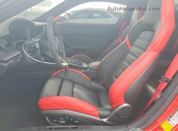 WP0AD2A92TS265190 2026 PORSCHE 911 Red Вид салону спереду