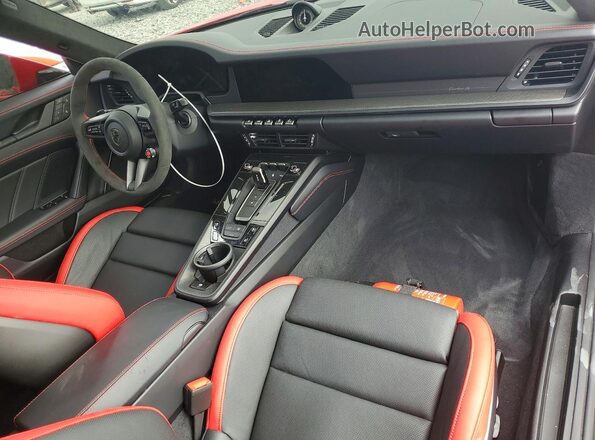 WP0AD2A92TS265190 2026 PORSCHE 911 Red Вид панелі приладів