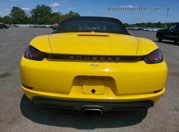 WP0CA2A89JS211116 2018 PORSCHE BOXSTER Желтый Вид сзади