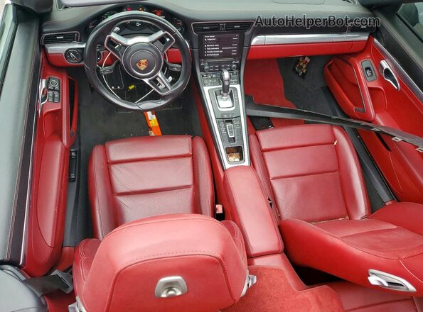 WP0CA2A90JS138078 2018 PORSCHE 911 White Dashboard view