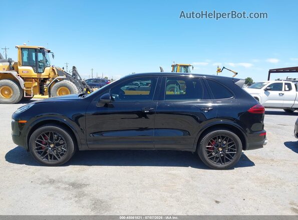 WP1AA2A20HKA80606 2017 PORSCHE CAYENNE Черный Панорамный вид салона 360°