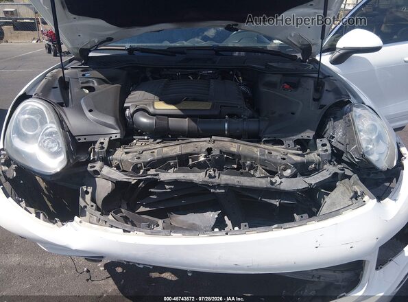 WP1AA2A22GKA10118 2016 PORSCHE CAYENNE White უკანა ხედი