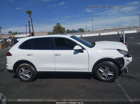 WP1AA2A22GKA10118 2016 PORSCHE CAYENNE White უკანა სალონის ხედი