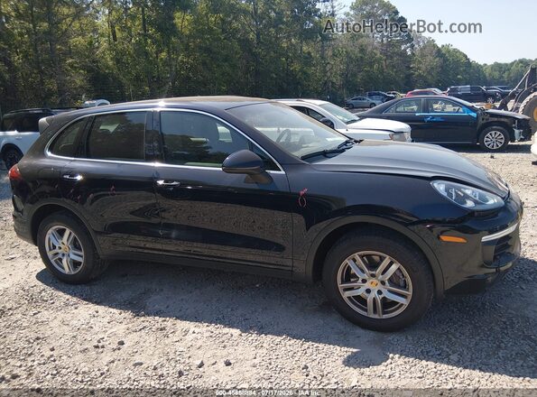 WP1AA2A22GKA11690 2016 PORSCHE CAYENNE Black Սալոնի հետևի տեսք