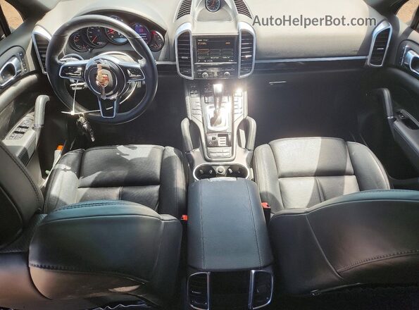 WP1AA2A22GLA02868 2016 PORSCHE CAYENNE Gray Вид панелі приладів
