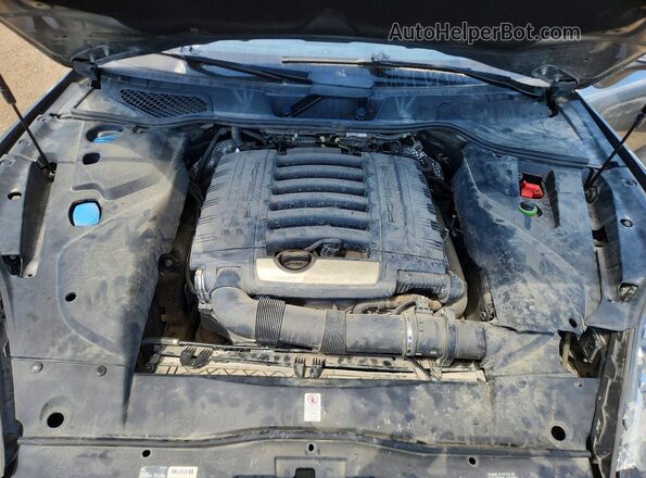 WP1AA2A22GLA02868 2016 PORSCHE CAYENNE Gray Вид підкапотного простору