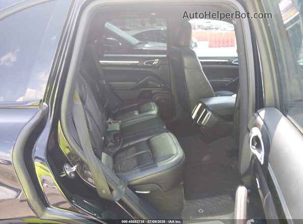 WP1AA2A23JKA06067 2018 PORSCHE CAYENNE Черный Вид наклейки с VIN-кодом