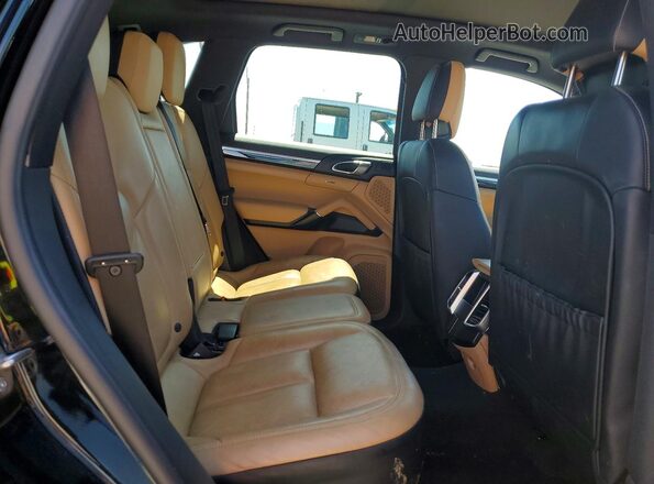 WP1AA2A25GLA10706 2016 PORSCHE CAYENNE Black Vista interior trasera