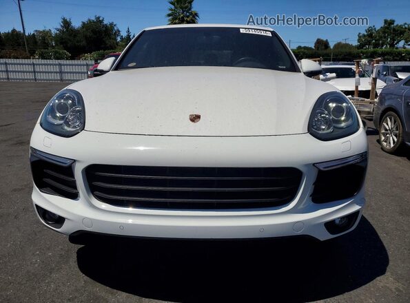 WP1AA2A26JKA06970 2018 PORSCHE CAYENNE Белый Вид спереди
