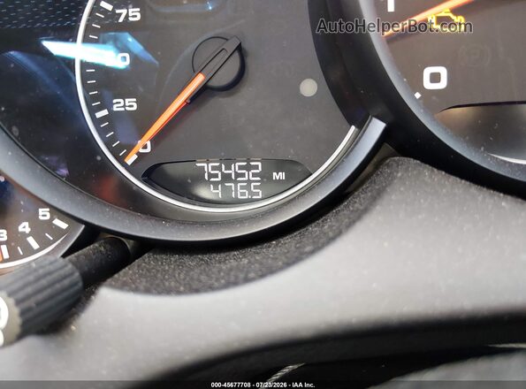 WP1AA2A27GLA09346 2016 PORSCHE CAYENNE Черный 