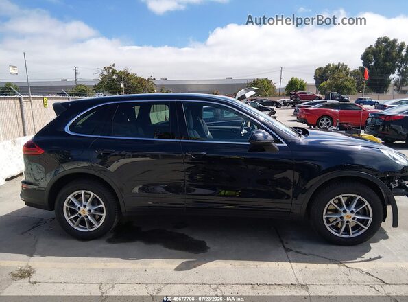 WP1AA2A27GLA09346 2016 PORSCHE CAYENNE Черный Вид задней части салона