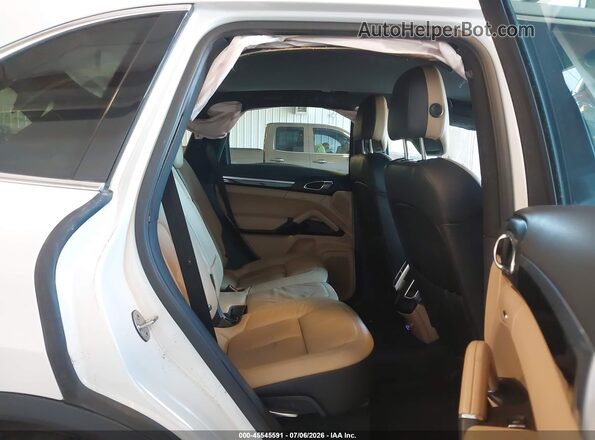 WP1AA2A28GKA12052 2016 PORSCHE CAYENNE White VIN կոդի պիտակի տեսք