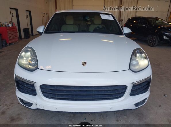 WP1AA2A28GKA12052 2016 PORSCHE CAYENNE White Սարքավորումների վահանակի տեսք