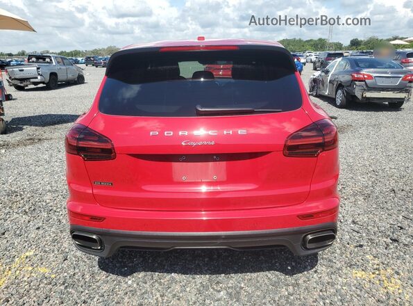 WP1AA2A29GKA36070 2016 PORSCHE CAYENNE Red Հետևի տեսք