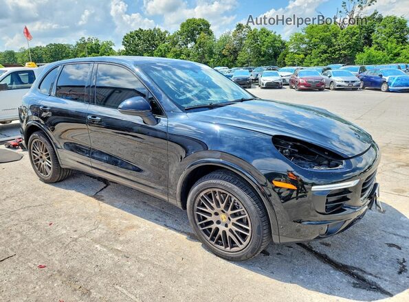 WP1AA2A29HKA80782 2017 PORSCHE CAYENNE Черный Передняя правая четверть