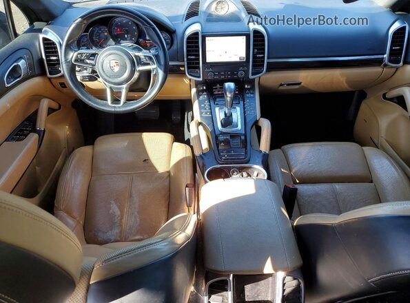 WP1AA2A2XJKA00931 2018 PORSCHE CAYENNE Black წინა პანელის ხედი
