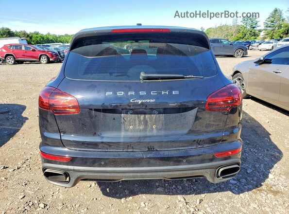 WP1AA2A2XJKA00931 2018 PORSCHE CAYENNE Black უკანა ხედი