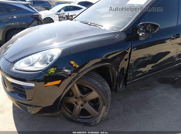 WP1AA2A2XJKA07748 2018 PORSCHE CAYENNE Black Դիմացի տեսք