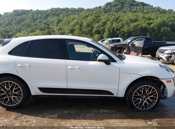 WP1AA2A50JLB11007 2018 PORSCHE MACAN White Widok wnętrza 360 stopni