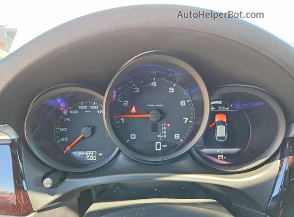 WP1AA2A51KLB01331 2019 PORSCHE MACAN White Widok zestawu wskaźników