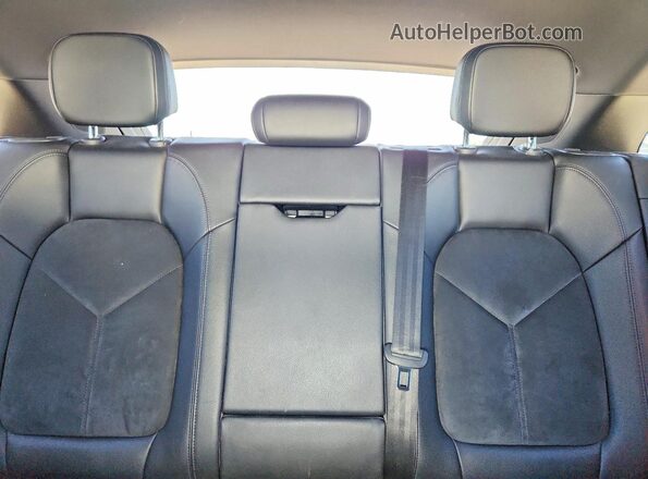 WP1AA2A51KLB01331 2019 PORSCHE MACAN White Widok tylnych siedzeń