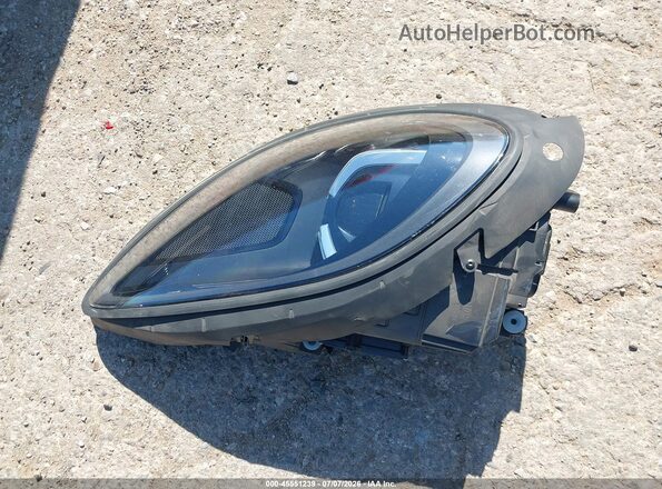WP1AA2A51LLB02920 2020 PORSCHE MACAN Black Vista del salpicadero
