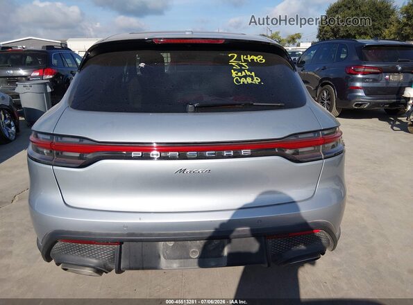WP1AA2A51RLB13067 2024 PORSCHE MACAN Серебряный 