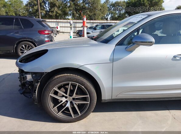 WP1AA2A51RLB13067 2024 PORSCHE MACAN Серебряный 