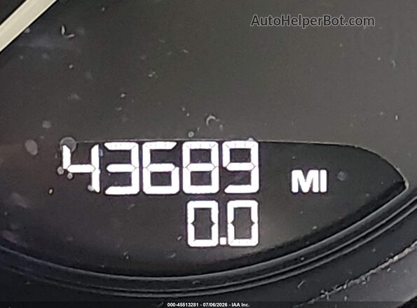 WP1AA2A51RLB13067 2024 PORSCHE MACAN Серебряный 