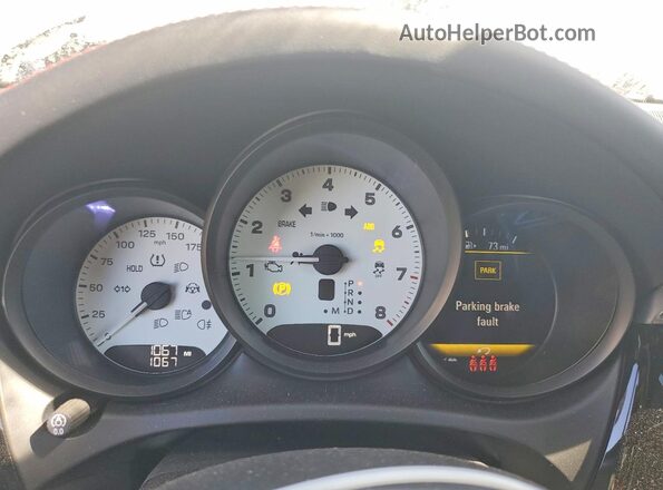 WP1AA2A51TLB10645 2026 PORSCHE MACAN White Vista del cuadro de instrumentos
