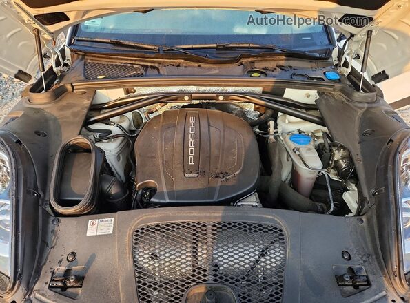 WP1AA2A52HLB07616 2017 PORSCHE MACAN White Շարժիչի բաժամունքի տեսք