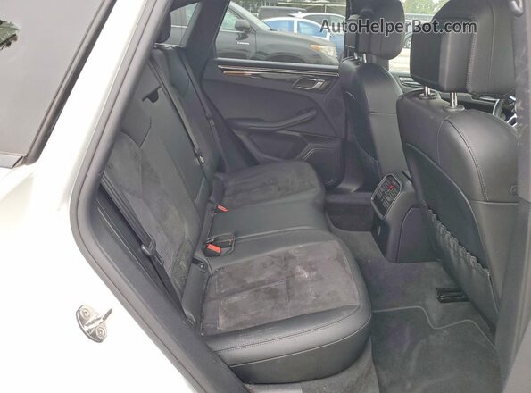 WP1AA2A52KLB03718 2019 PORSCHE MACAN White Սալոնի հետևի տեսք