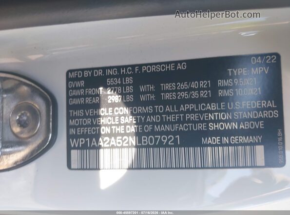WP1AA2A52NLB07921 2022 PORSCHE MACAN White Engine compartment view