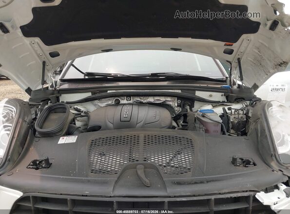 WP1AA2A53JLB02401 2018 PORSCHE MACAN White Rear view
