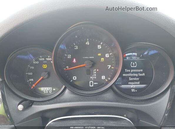 WP1AA2A54JLB07025 2018 PORSCHE MACAN White Հետևի նստատեղերի տեսք