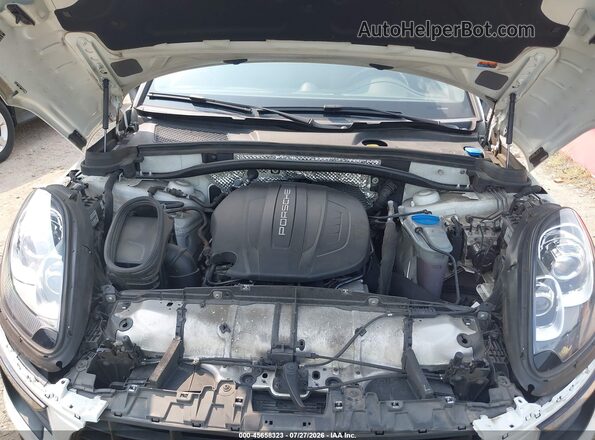WP1AA2A54JLB07025 2018 PORSCHE MACAN White Հետևի տեսք
