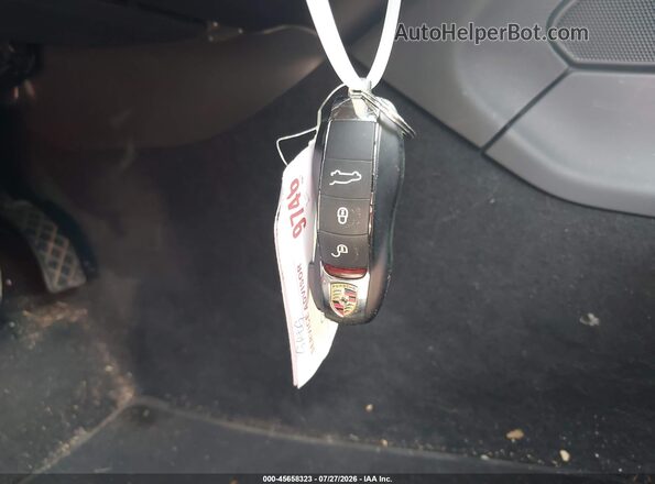 WP1AA2A54JLB07025 2018 PORSCHE MACAN White Առջևի վահանակի տեսք