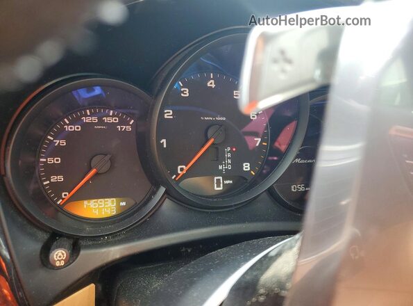 WP1AA2A54JLB13617 2018 PORSCHE MACAN Black Instrument cluster view
