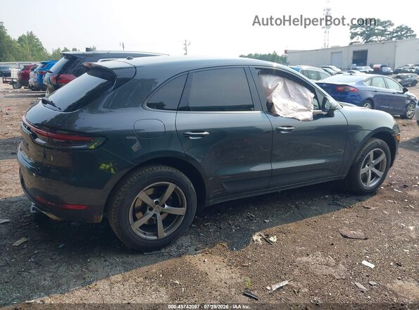 WP1AA2A54LLB00630 2020 PORSCHE MACAN Gray Rear interior view