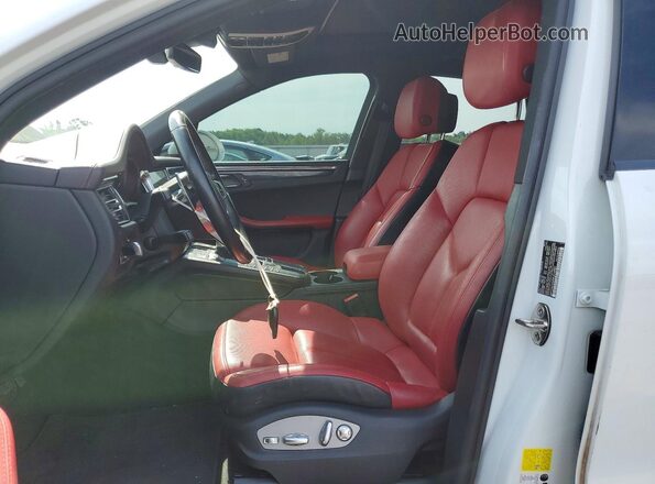 WP1AA2A54MLB15887 2021 PORSCHE MACAN White Вид салону спереду