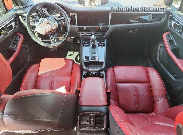 WP1AA2A54RLB20353 2024 PORSCHE MACAN Black წინა პანელის ხედი