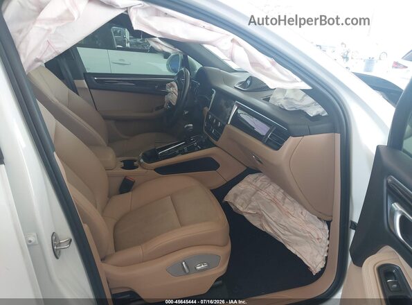 WP1AA2A55PLB11240 2023 PORSCHE MACAN White Vista interior delantera